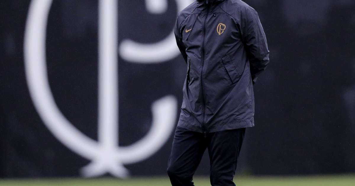 Mano do Mano? Entenda ação que motivou o treinador a seguir no Corinthians durante sua primeira passagem