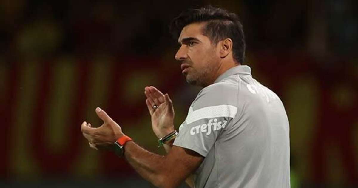 Um gol em cinco jogos: Palmeiras vive seca após lesão de Dudu