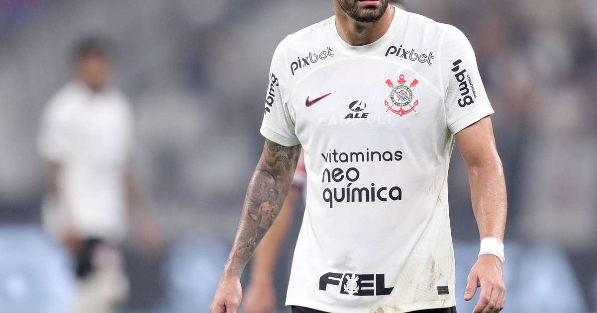 Melhor em campo, Renato Augusto elogia atuação do Corinthians