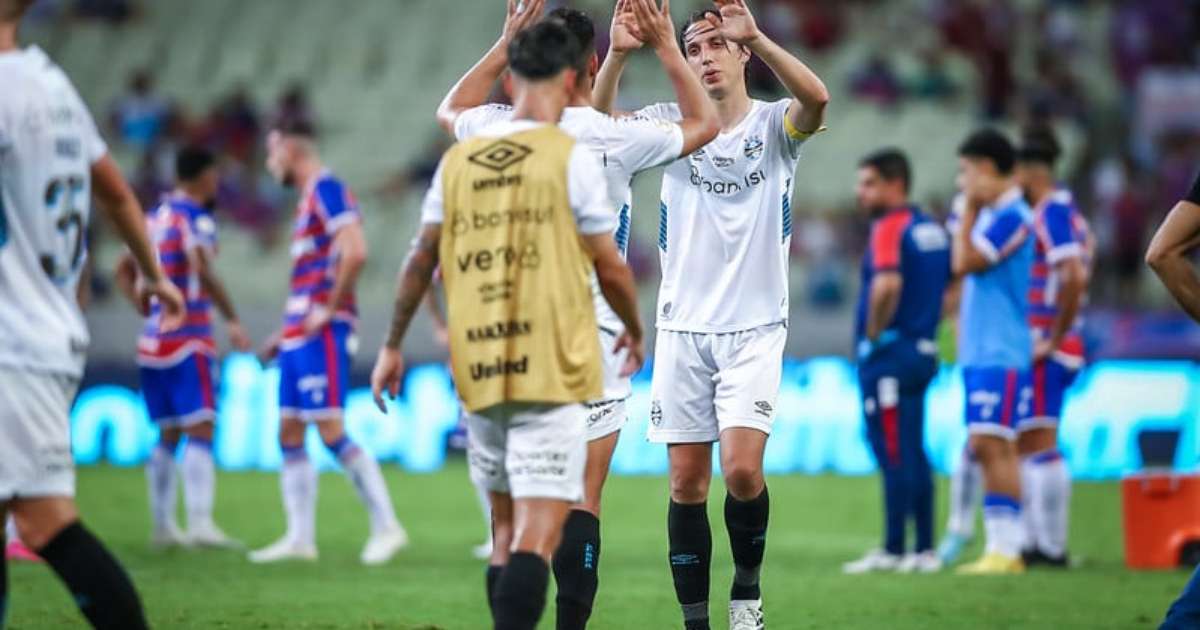 Geromel lamenta empate do Grêmio e detalha sua condição física pós-lesão