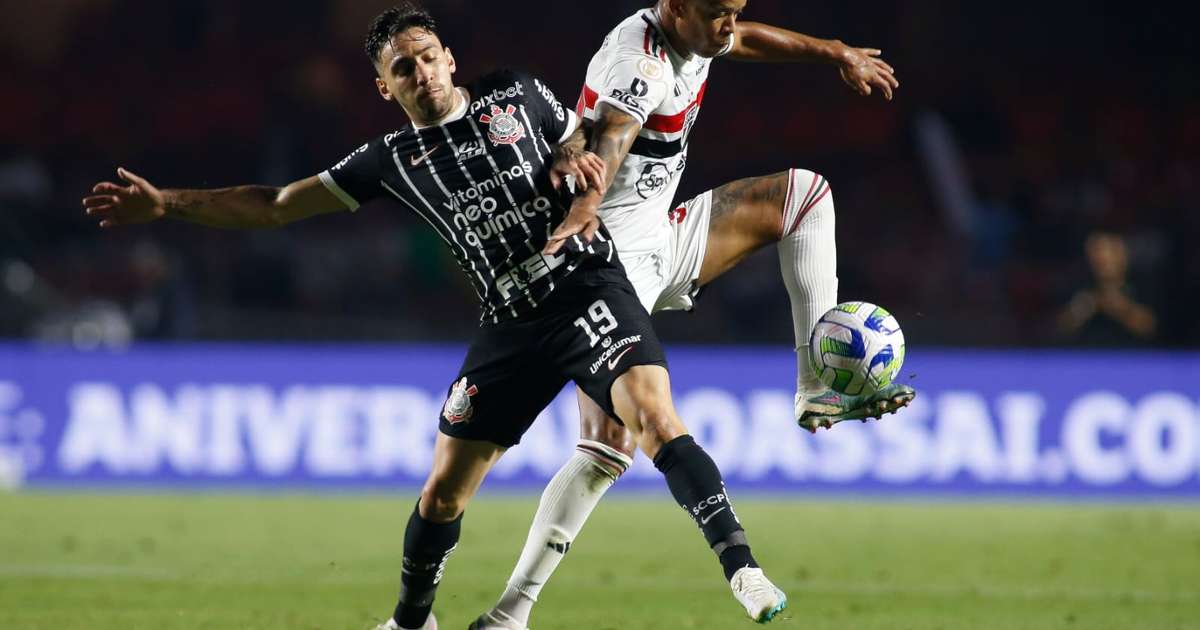São Paulo recebe o Corinthians em busca de virada e classificação