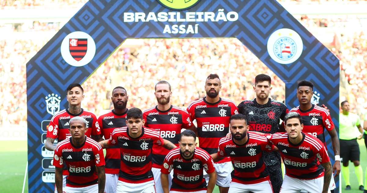 Interino, Mário Jorge elogia a atuação do Flamengo e fala em resgatar brilho nos olhos