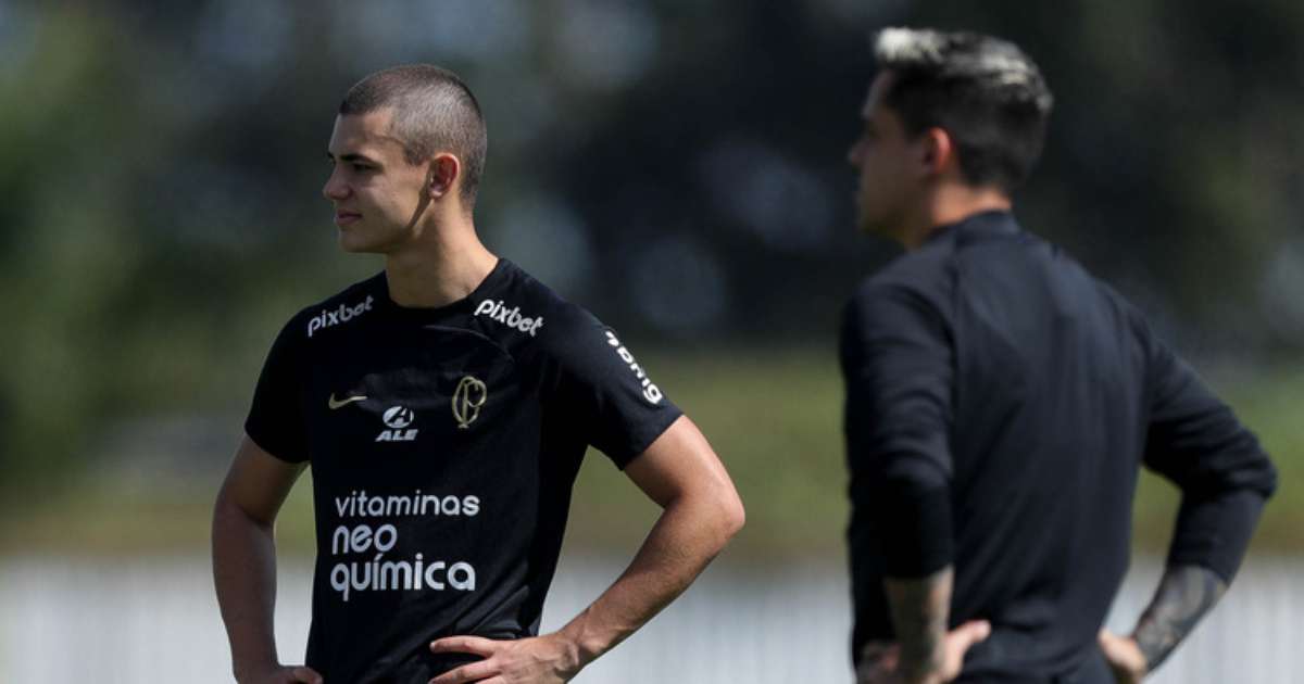 Barcelona volta a sondar Moscardo, do Corinthians