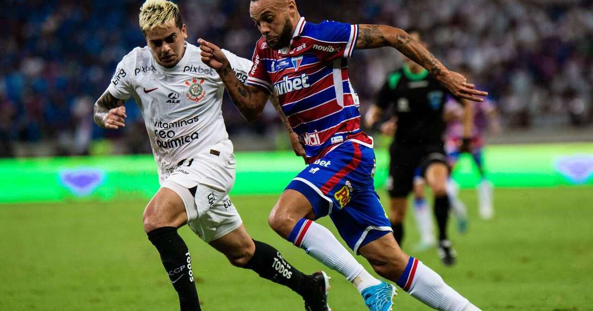 Fortaleza faz história, bate Corinthians e vai à final da Sul-Americana