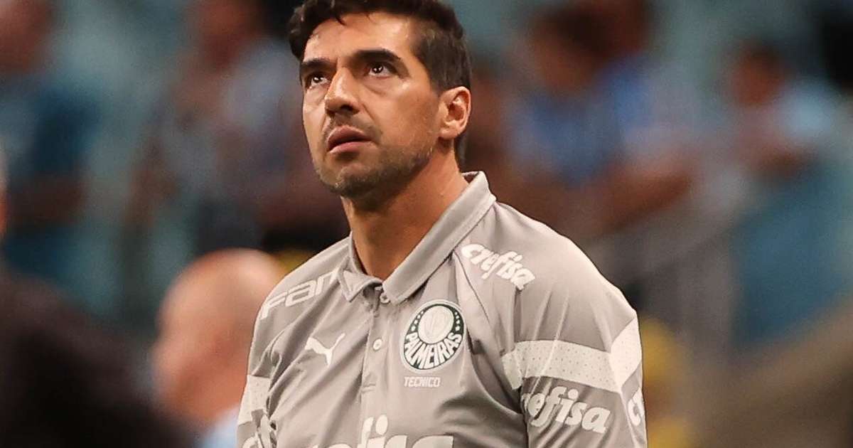 Palmeiras: Abel relaciona 29 jogadores para jogo contra o Cruzeiro