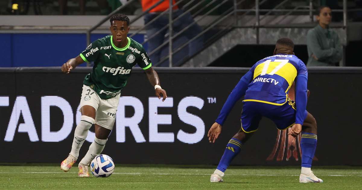 Kevin fala sobre maior responsabilidade no Palmeiras e nega clima de 