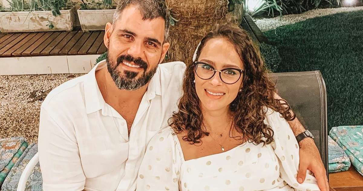 Em Vídeo Juliano E Leticia Cazarré Revelam Sexo Do Sexto Filho 0893