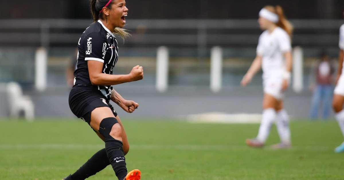 Artilheira do Corinthians em 2023, Vic Albuquerque mostra confiança antes de estreia na Libertadores Feminina