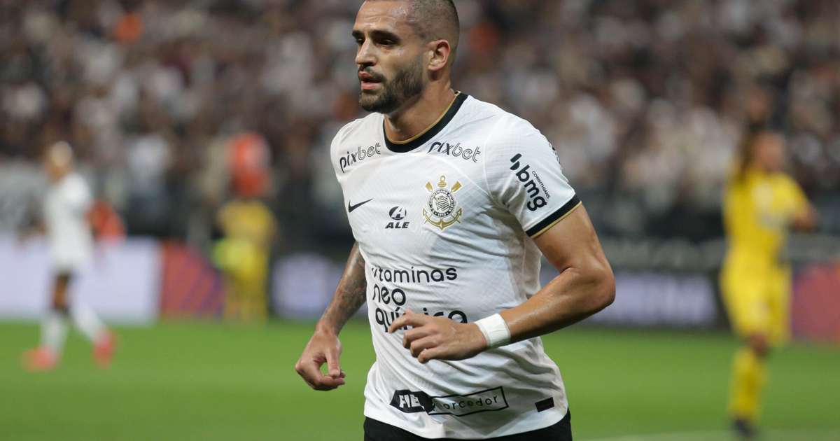 Renato Augusto se lesiona novamente e preocupa Corinthians