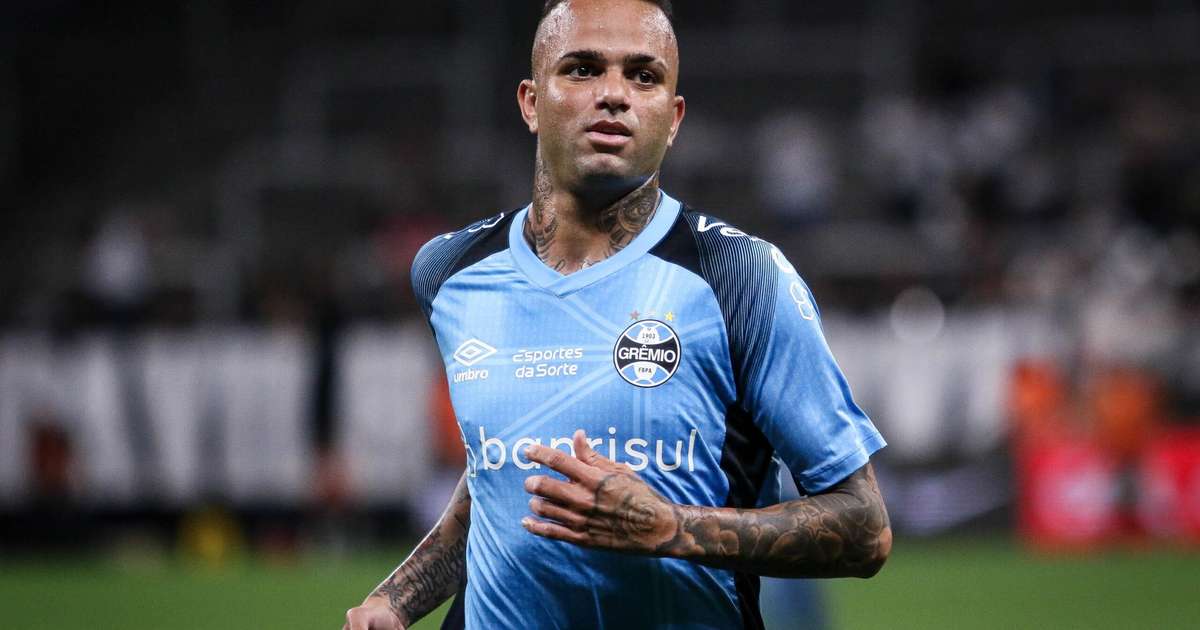 Presidente do Grêmio fala sobre provocação de diretor do Internacional a Luan.