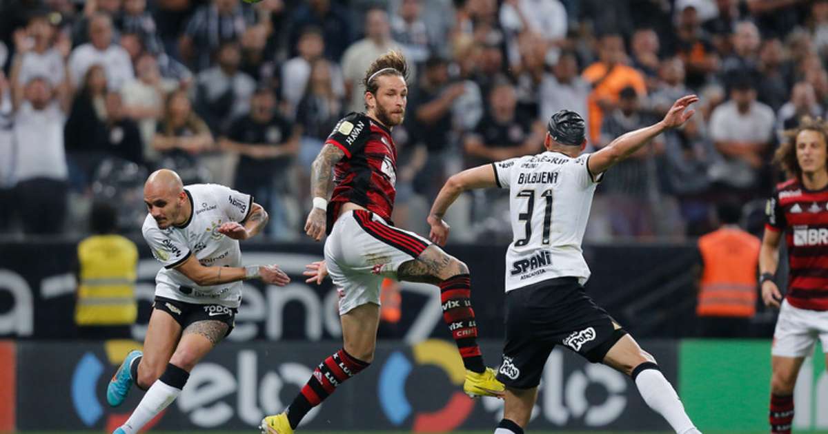 Zagueiro do Flamengo vira desfalque para possível estreia de Tite