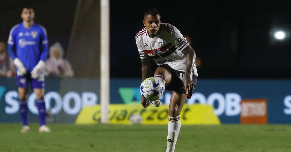 Titular desde lesão de Arboleda, Diego Costa tem 1ª sequência no São Paulo desde julho