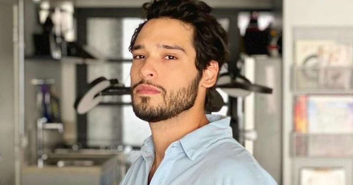 Bruno Fagundes faz revelação sobre exposição de homossexualidade