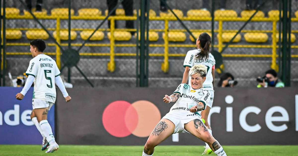 Libertadores Feminina: Palmeiras vira sobre Atlético Nacional e avança em primeiro