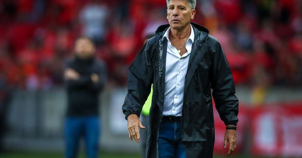 Renato Gaúcho pode fazer mudança radical no Grêmio para jogo contra o Athletico-PR