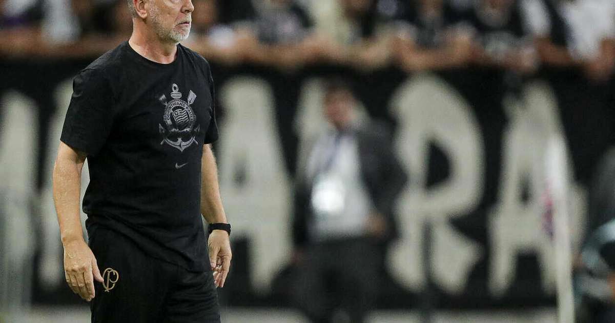 Mano esboça Corinthians que pega o Fluminense