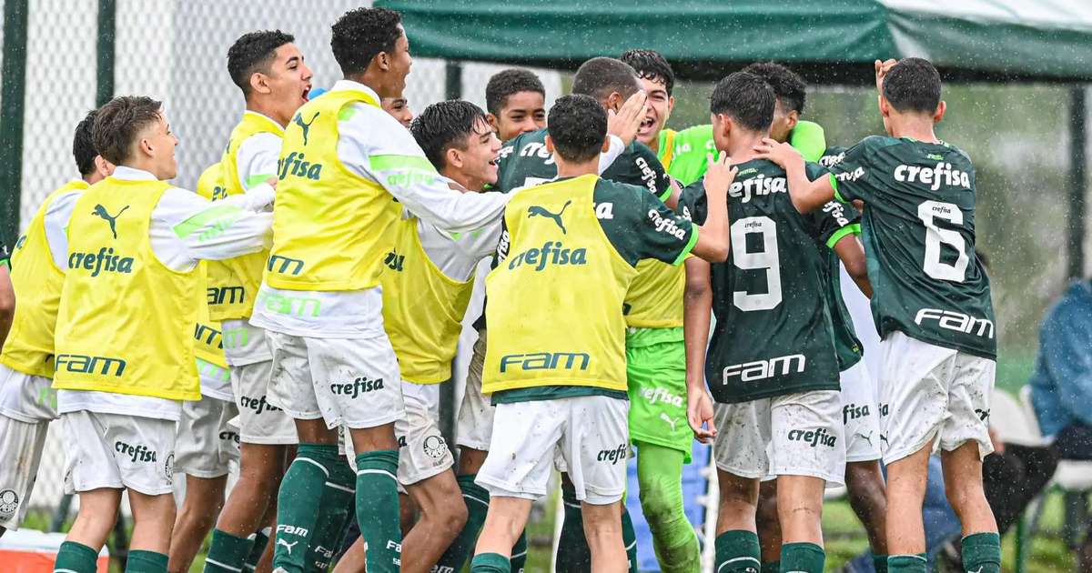 Com golaço do meio de campo, Verdão vence Corinthians no primeiro Derby da  final do Paulista Sub-17 – Palmeiras