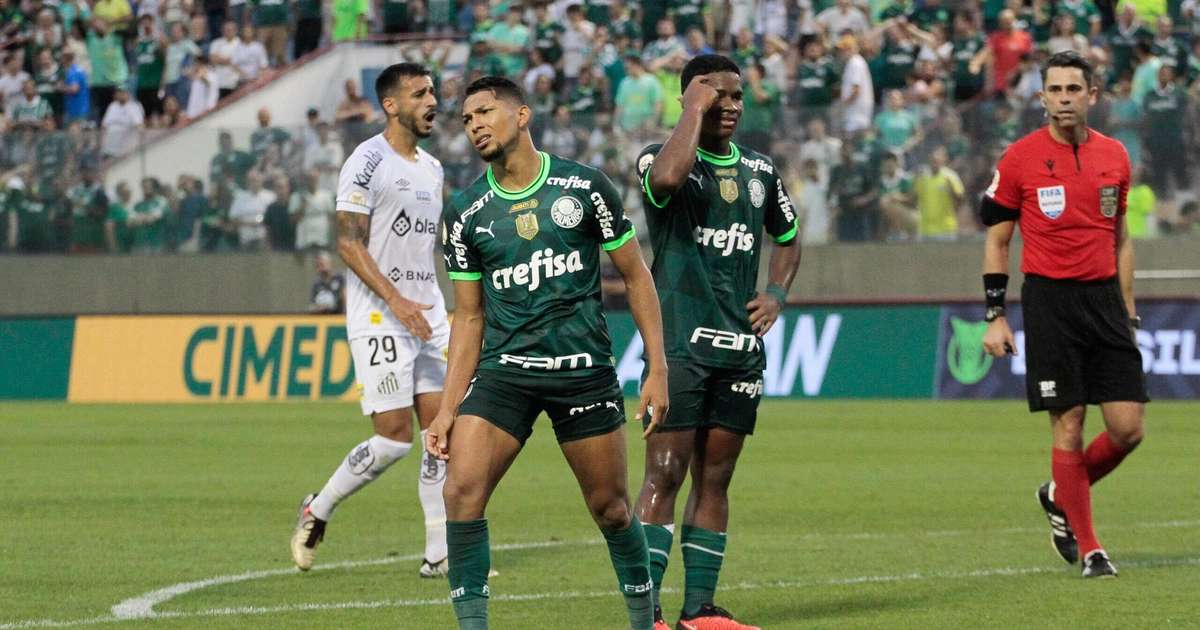 Palmeiras completa um mês sem vencer: do sonho de títulos ao gerenciamento de crise