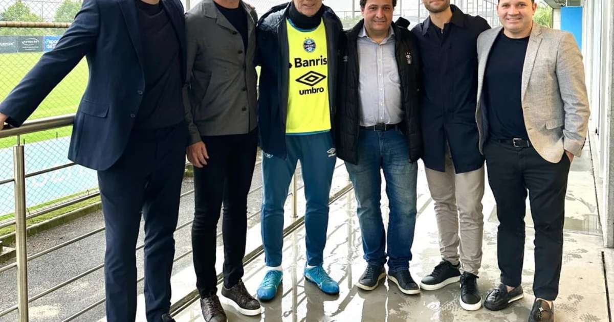Grêmio recebe visita de Edu Gaspar, diretor esportivo do Arsenal e ex-Seleção