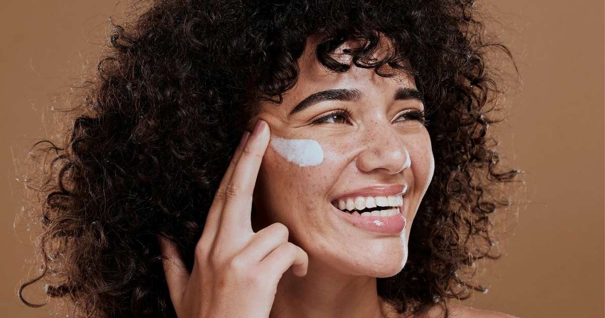 Saiba Como Adaptar O Seu Skincare E Cuidar Da Pele No Calor