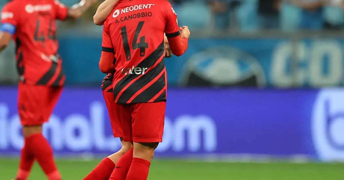 Confira os melhores momentos de Grêmio 1 x 2 Athletico-PR