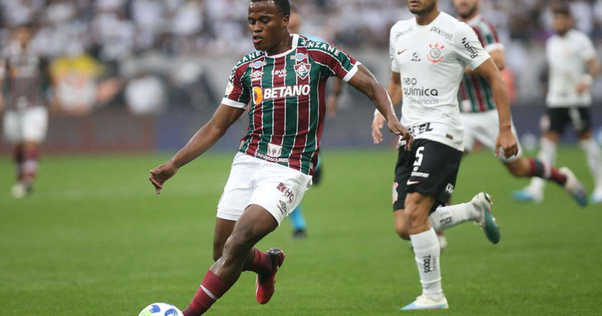 Fluminense x Corinthians: onde assistir, escalações e arbitragem