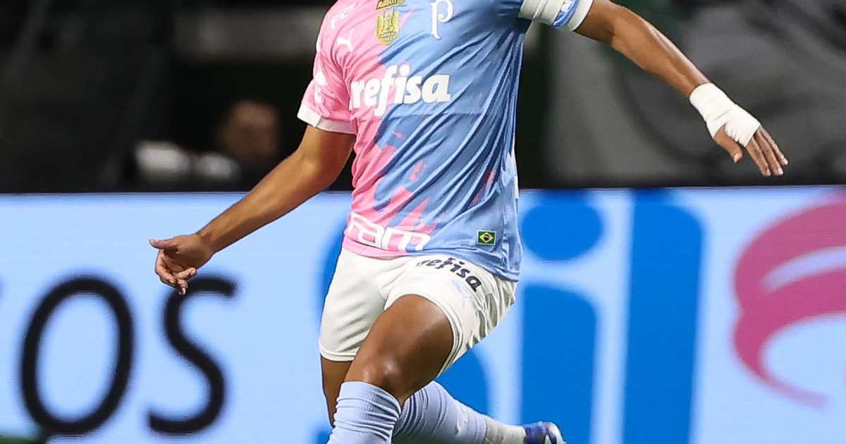 Gabriel Menino fratura o tornozelo e só deve voltar ao Palmeiras em 2024