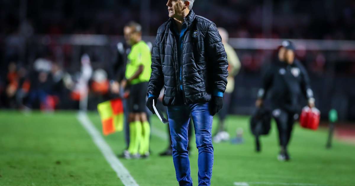Renato admite oscilação do Grêmio no Brasileirão e crava: Pior momento