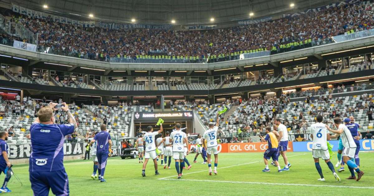 Cruzeiro mantém sequência de vitórias em clássicos inaugurais