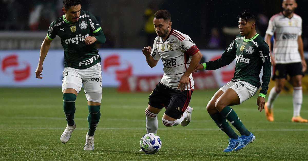 Flamengo anuncia venda de ingressos para confronto contra o Palmeiras