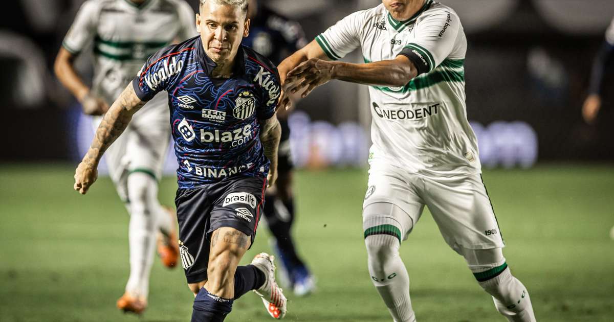 Em jogo dramático, Santos vence Coritiba e sai do Z-4