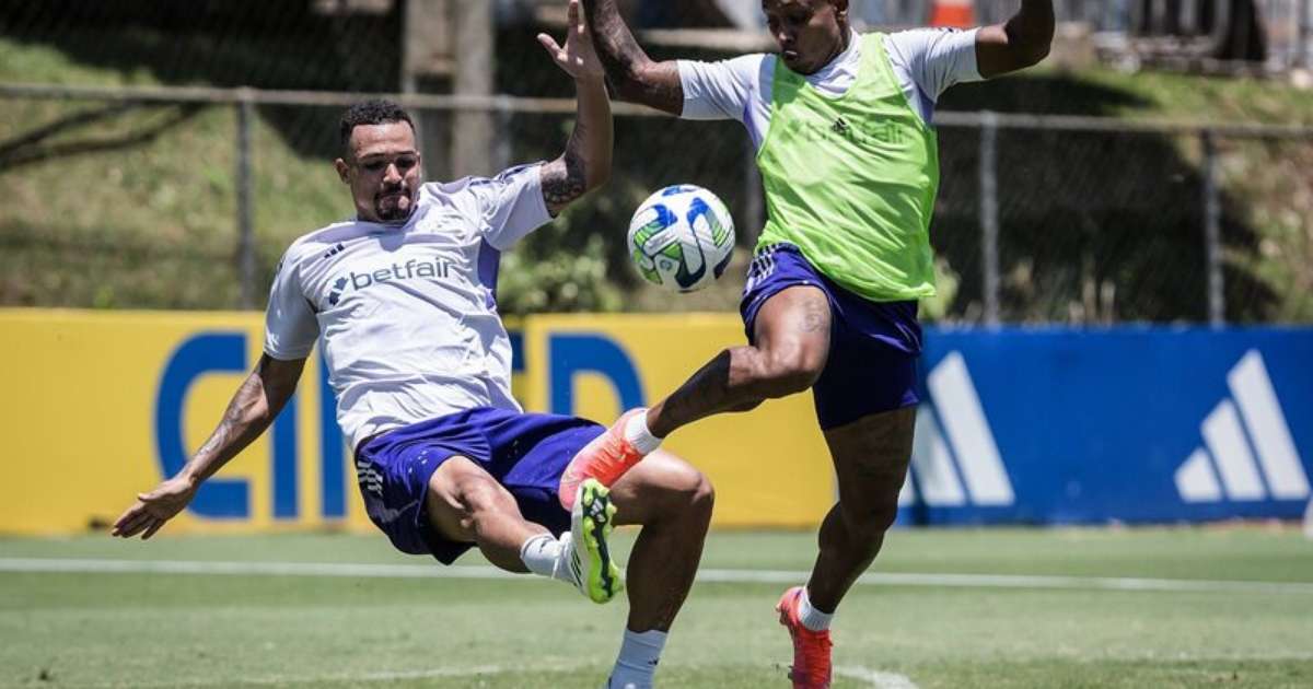 Cruzeiro anuncia volta de Zé Ivaldo, que só jogará em 2024