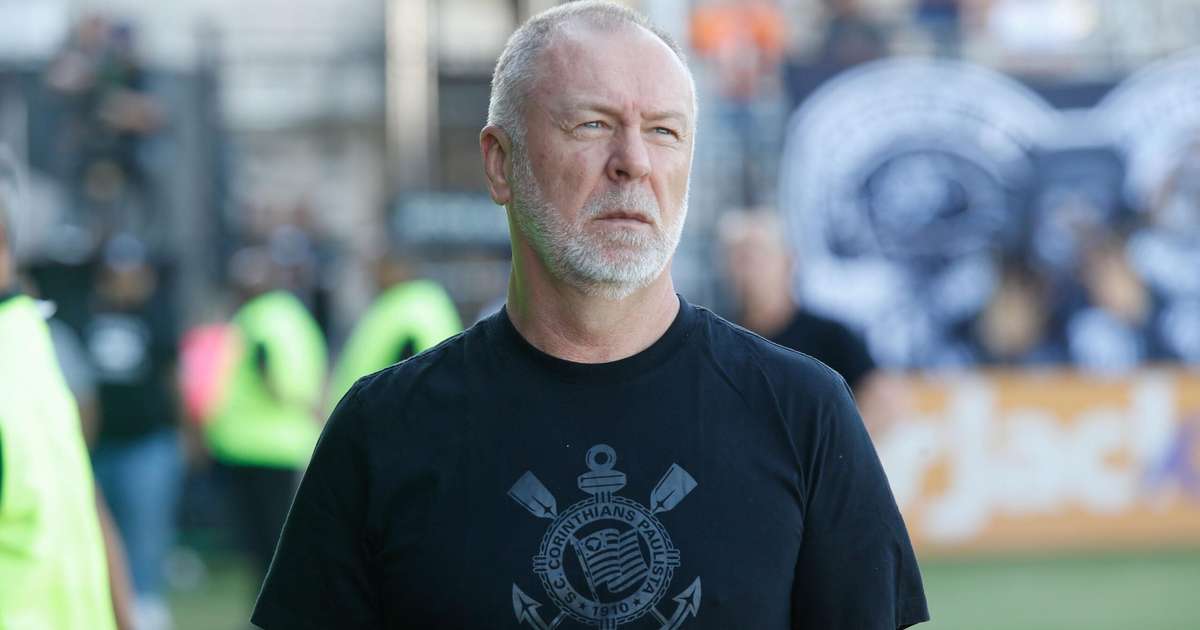 AO VIVO! Confira a entrevista coletiva de Mano Menezes após derrota do Corinthians no Brasileirão