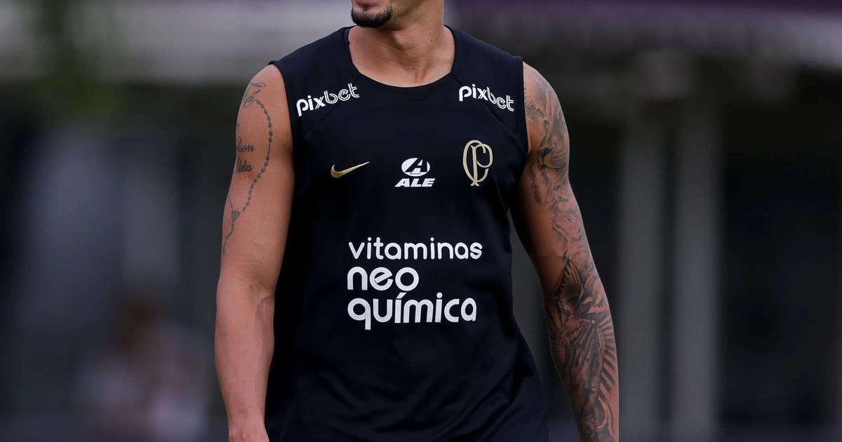 Técnico do Corinthians corta Veríssimo de jogo contra Bragantino por risco de lesão