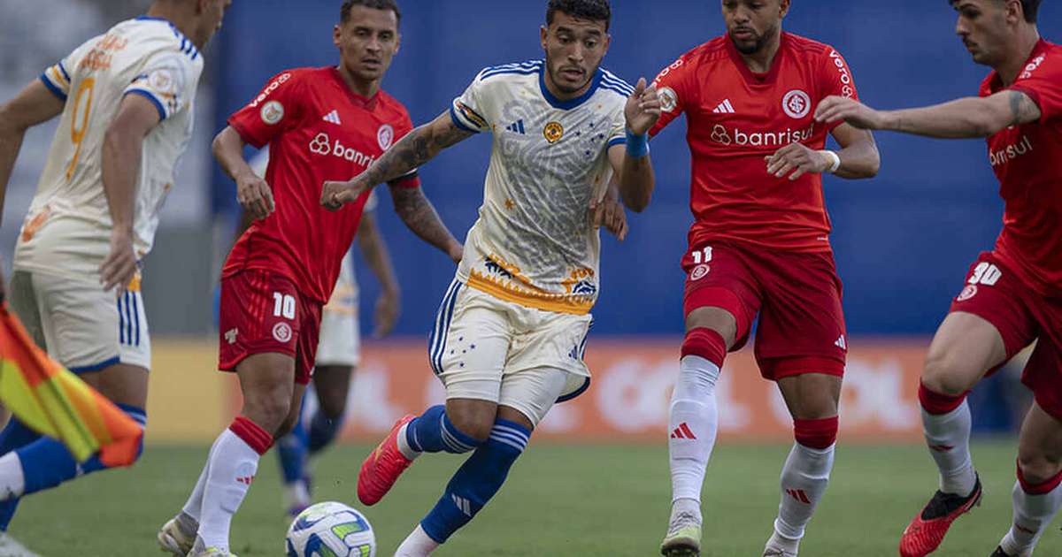 Internacional segura pressão e vence o Cruzeiro no Mineirão: 2 a 1