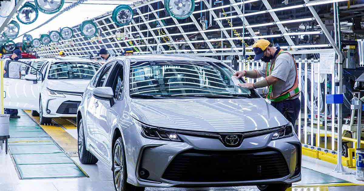 Toyota confirma plano emergencial para voltar a produzir carros no Brasil