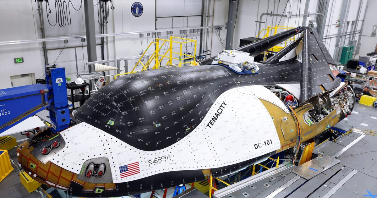 Sierra Space completes assembly of the Dream Chaser spaceplane
