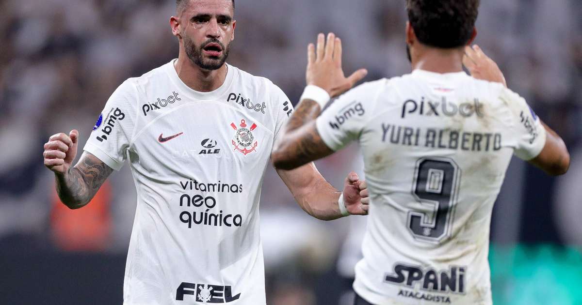 Renato Augusto e Mano apontam motivos para queda de rendimento de Yuri Alberto no Corinthians