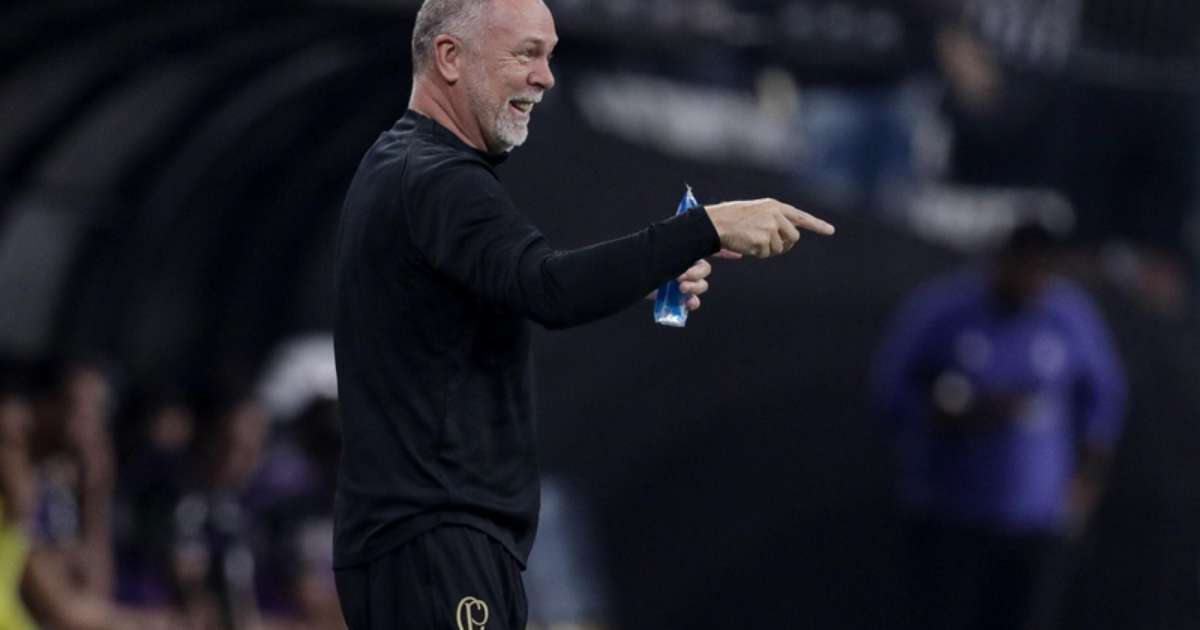 Mano cobra atitude do Corinthians após novo tropeço: 