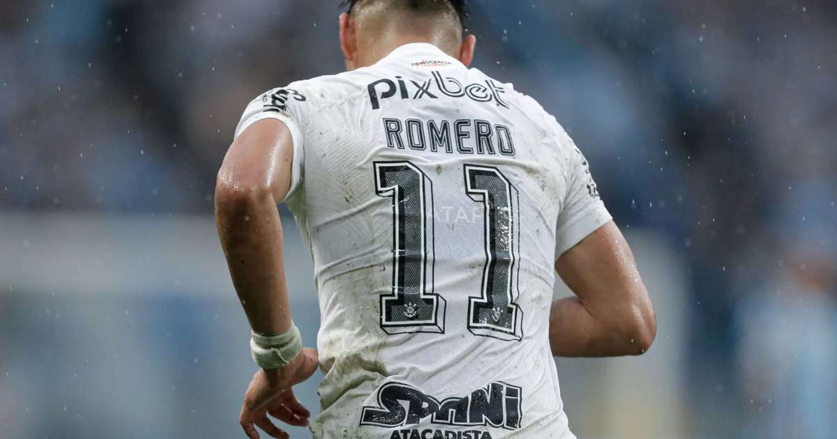 Romero é o jogador com mais gols pelo Corinthians desde a chegada de Mano Menezes