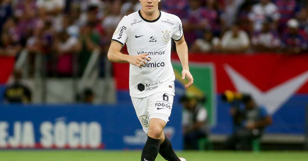 Corinthians e Vasco negociam novo acordo por dívida de Lucas Piton