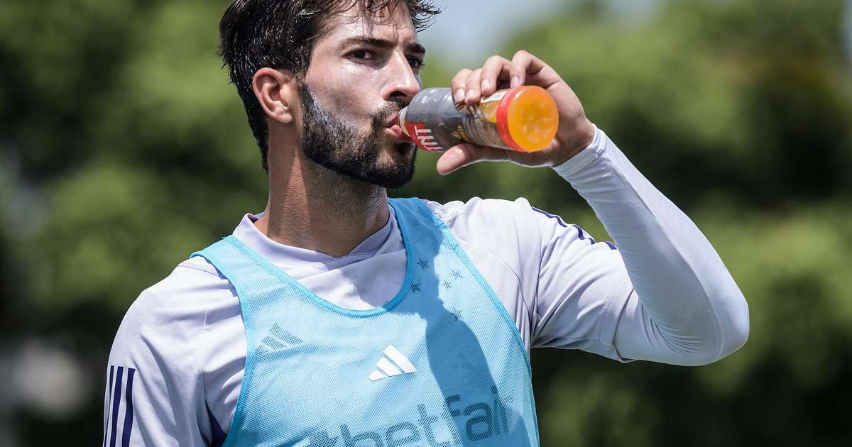 Lucas Silva começa trabalhos de recuperação de forma híbrida