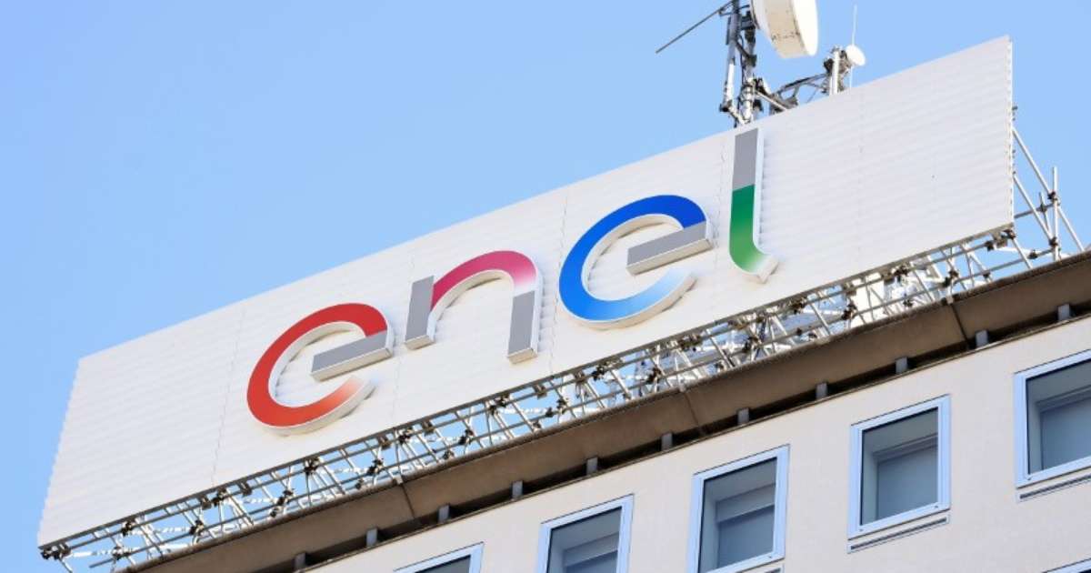 Enel suspende temporariamente venda da distribuidora de energia do Ceará
