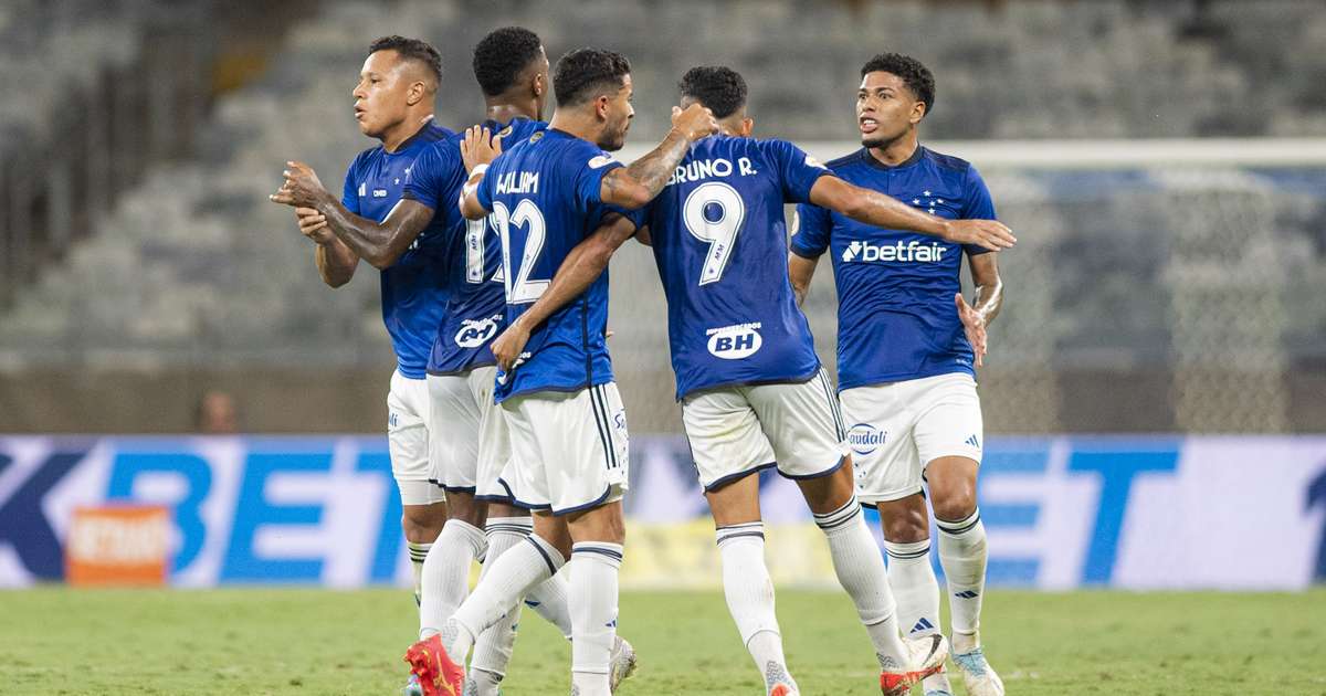William lamenta empate do Cruzeiro e aponta postura no segundo tempo como decisiva