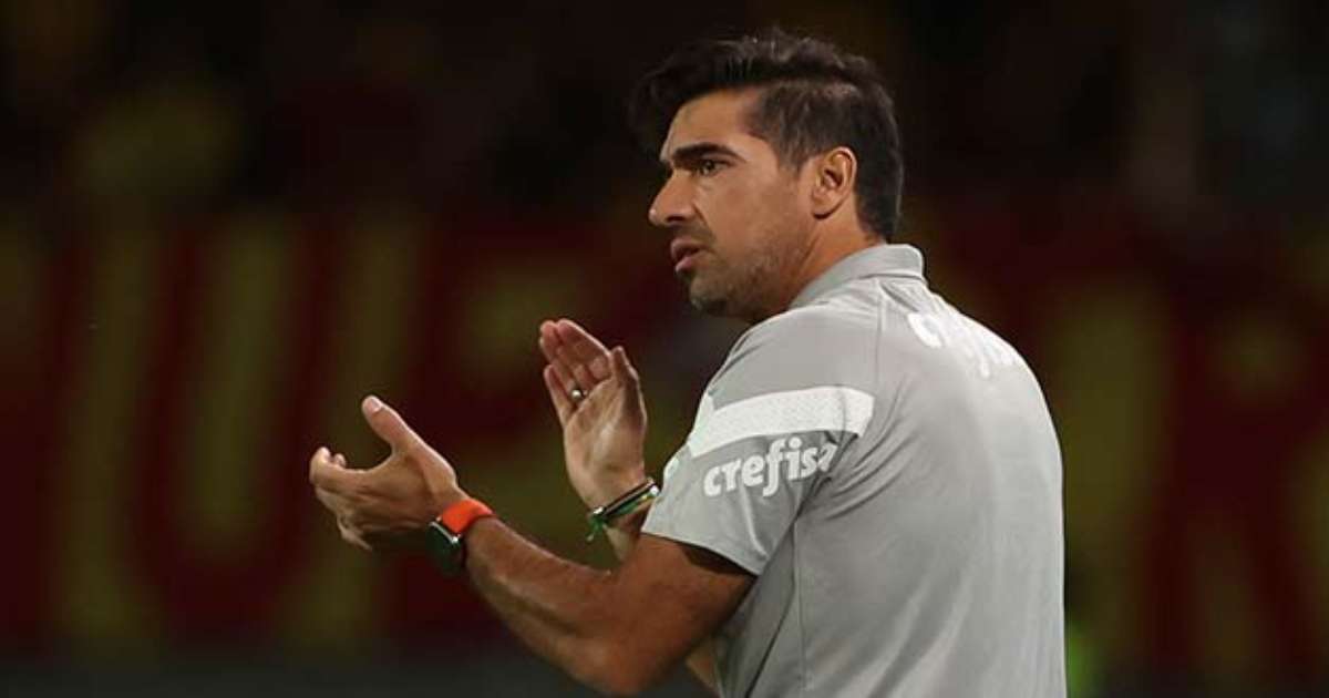 Ex-presidente do Corinthians chama Abel Ferreira de aborto da natureza