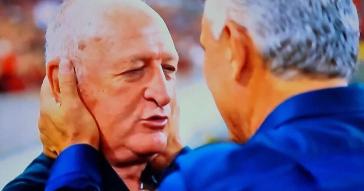 Tite e Felipão deixam rusgas de lado e se abraçam antes de Flamengo x Atlético-MG