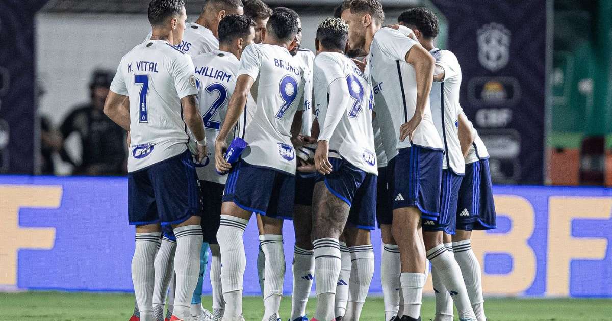Cruzeiro contesta arbitragem contra o Goiás em ofício à CBF: erro grotesco