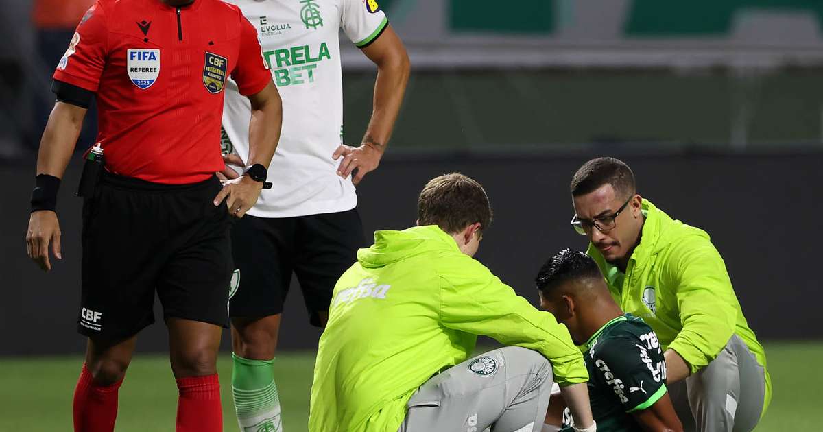 Fora de combate: Com fratura no braço, Rony fará cirurgia e é desfalque do Palmeiras na reta final da temporada