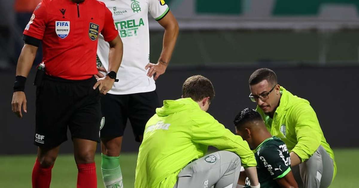 Palmeiras questiona arbitragem por choque de Rony com goleiro: 