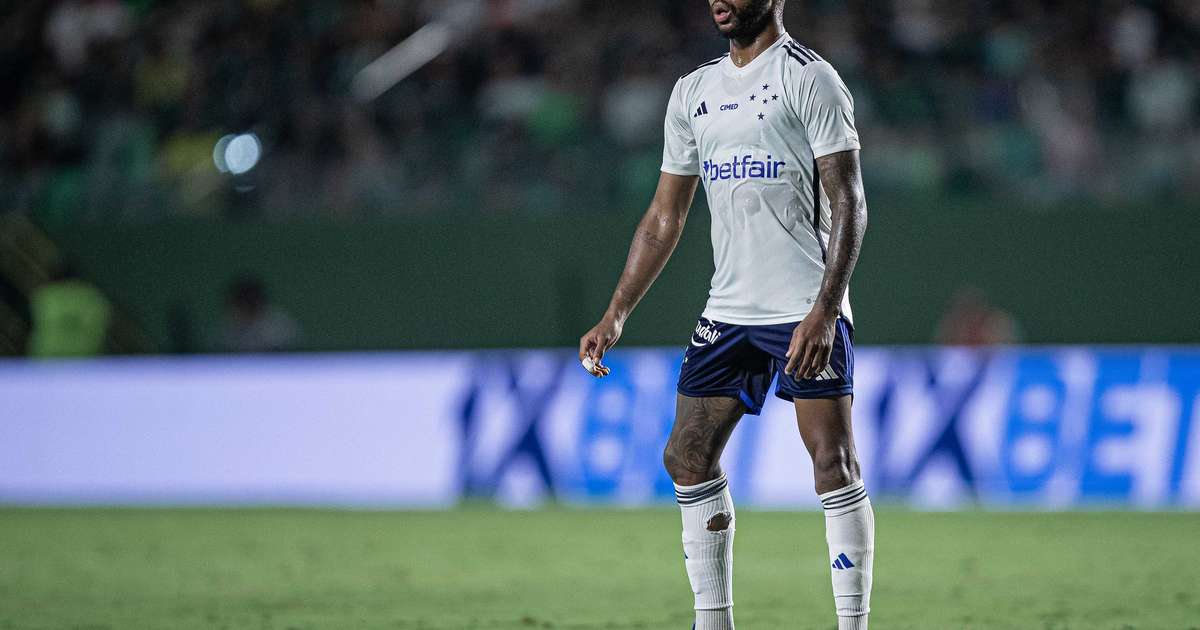 Com lesão no ombro, Wesley fica fora da lista de relacionados do Cruzeiro para jogo com Athletico-PR